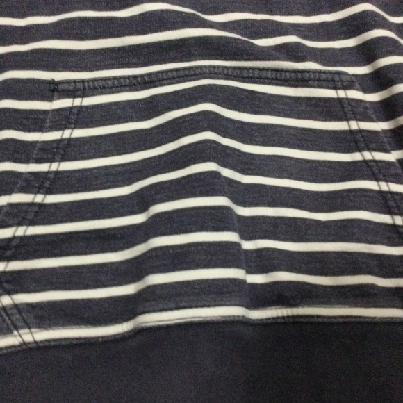 American eagle sweater - Picture 2 of 5